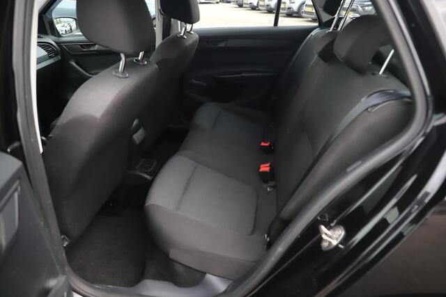 Skoda FABIA Combi 1.0 TSI Active 95PK Carplay Android Navigatie Airco Cruise Control
