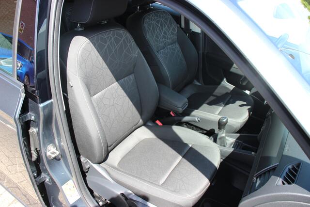 Skoda FABIA 1.0 Clever | Trekhaak | Cruise | Clima | Stoelverwarming |