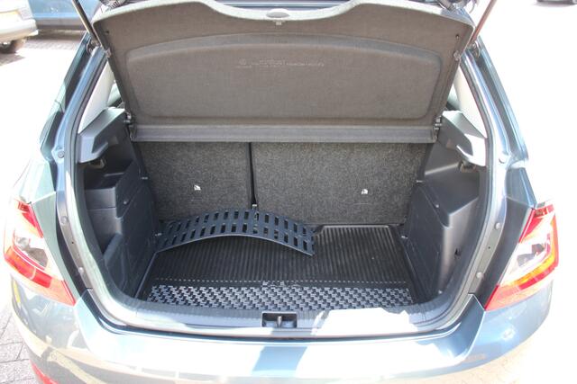Skoda FABIA 1.0 Clever | Trekhaak | Cruise | Clima | Stoelverwarming |