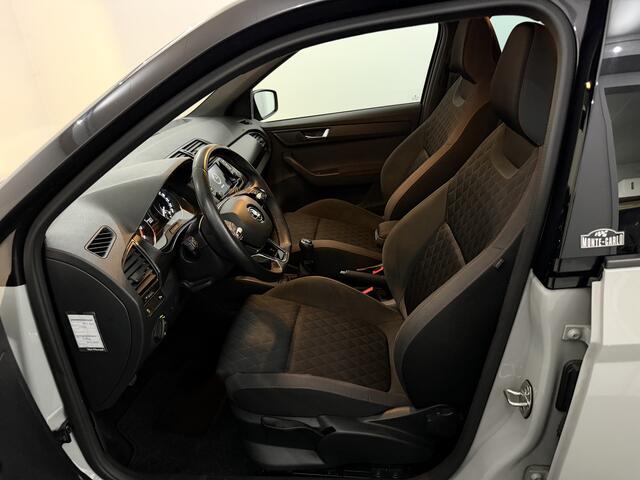 Skoda FABIA 1.0 TSI Monte carlo Camera, Apple carplay, Keyless start, Cruise control, A start stop, A start stop, Clima, Lichtmetalen velgen
