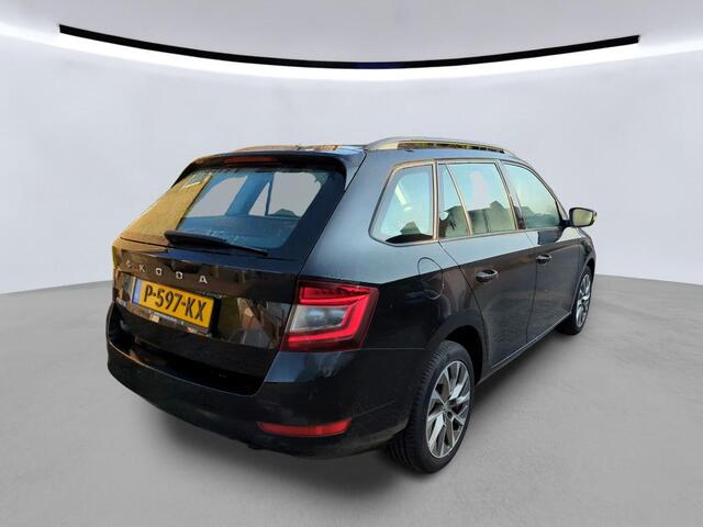 Skoda FABIA Combi 1.0 TSI Business Edition DSG Automaat Parkeersensoren / App-connect / Cruise control / Airco / LM velgen