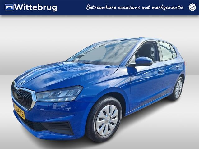 Skoda FABIA 1.0 TSI Ambition LED verlichting / Cruise control / Parkeersensoren / App-connect /