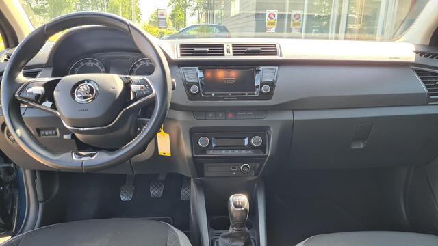 Skoda FABIA Combi 1.0 TSI Ambition | Nieuwe velgen en banden | Apple Carplay - Android Auto | DAB | Trekhaak | Dealeronderhouden | NAP | Unieke kleur