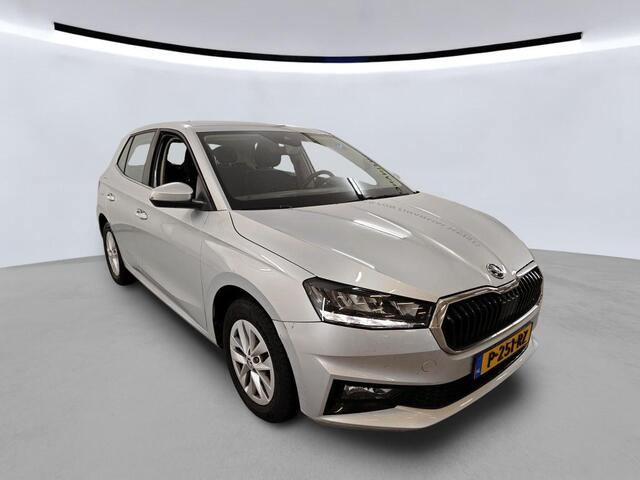 Skoda FABIA 1.0 TSI Business Edition / PARKEER SENSOREN/ NAVI/ DIGITAL DASH/ AIRCO