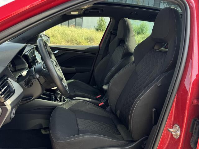 Skoda Kamiq 1.0 TSI Sport Business | Camera | 18LM | Panodak | Sportstoelen | App-Navi
