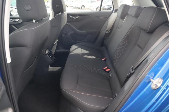 Skoda Kamiq 1.0 TSI Ambition 110PK Carplay Android Navigatie Airco Cruise Control LED Parkeersensor