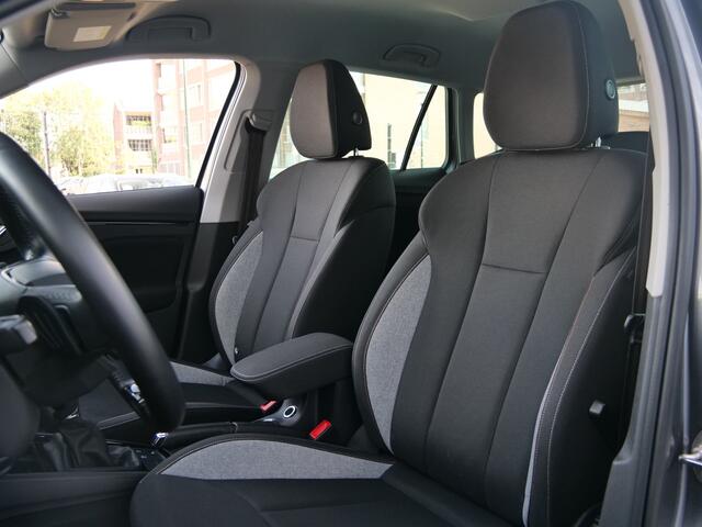 Skoda Kamiq 1.0 TSI 115 Pk Business Edition Automaat Apple Carplay / DAB / Camera / Keyless