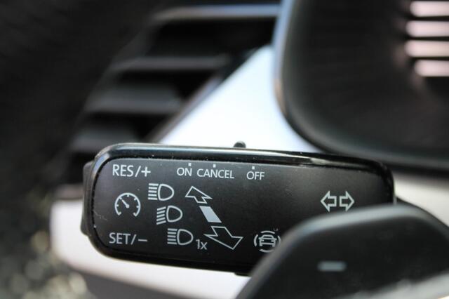 Skoda Kamiq 1.0 TSI SPORT BUSINESS AUTOMAAT CLIMA CRUISE CONTROL PDC NAVI