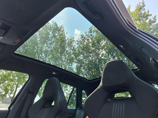 Skoda Kamiq 1.0 TSI DSG Monte Carlo (Pano,Camera,Virtual,Carplay)