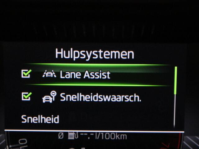 Skoda Kamiq 1.0TSI/115PK Selection DSG · Apple/Android Car Play · Clima · Parkeersensoren · Cruise control · Garantie t/m 14-07-2029 of 100000km