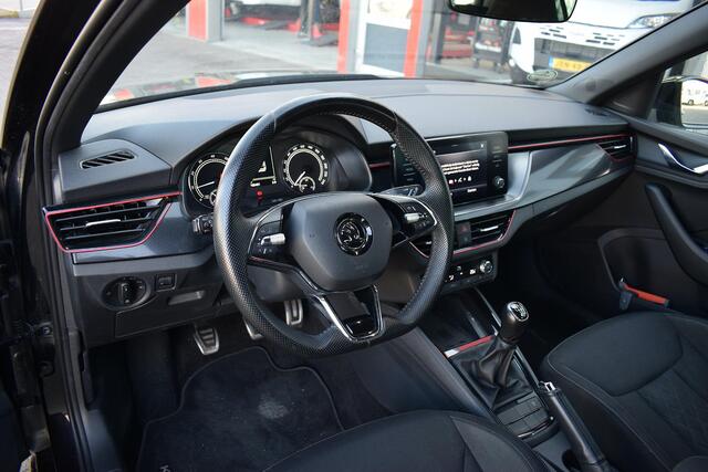 Skoda Kamiq 1.0 TSI Sport Business | Sportstoelen | Apple CarPlay | Climate | Cruise