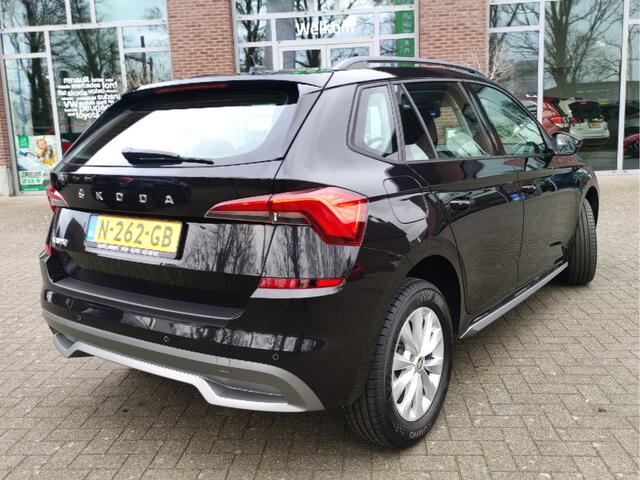 Skoda Kamiq 1.5 TSI DSG ACT Business Edition Navigatie - Stoelverwarming - Digitaal dashboard - Premium audio - NL auto