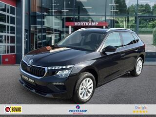 skoda-kamiq-1.0-tsi-selection-trekh