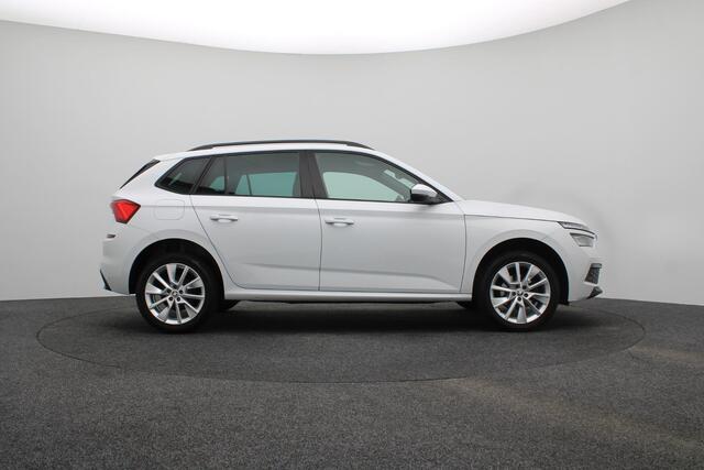 Skoda Kamiq 1.0 TSI Sport Business BOVAG Garantie | Trekhaak | Automaat | Climate control | Draadloze lader | PDC