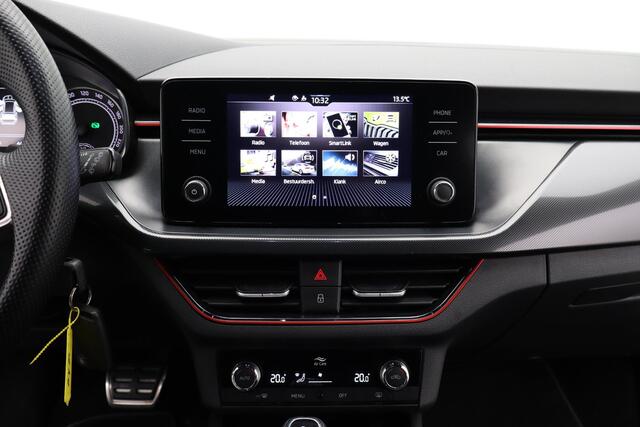 Skoda Kamiq 1.0 TSI Sport Business BOVAG Garantie | Trekhaak | Automaat | Climate control | Draadloze lader | PDC