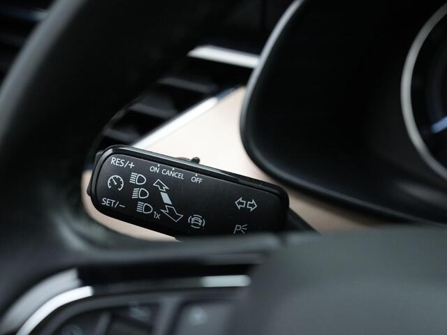 Skoda Kamiq 1.0 TSI 95 pk G-TEC Style | Achteruitrijcamera | Stoelverwarming | Carplay | Cruise Control