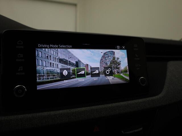 Skoda Kamiq 1.0TSI/115PK Selection DSG · Apple/Android Car Play · Camera + Parkeersensoren · Stoelverwarming · Garantie t/m 06-02-2027