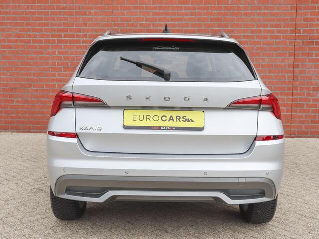 Skoda Kamiq 1.0 TSI 110pk DSG Style Navigatie Apple Carplay/Android Auto Adaptive Cruise control Parkeer sensoren Lichtmetalen Velgen