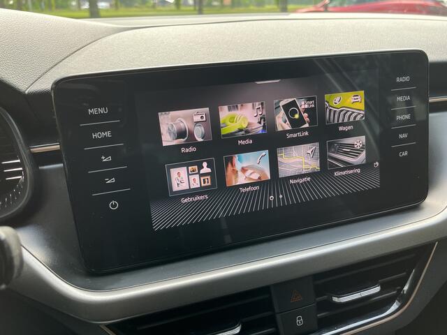 Skoda Kamiq 1.0 TSI Business Edition | ACC | CARPLAY | CLIMA | LED | LKA | NAVI | PDC V&A | STOELVERW. | TREKHAAK | VIRTUAL COCKPIT