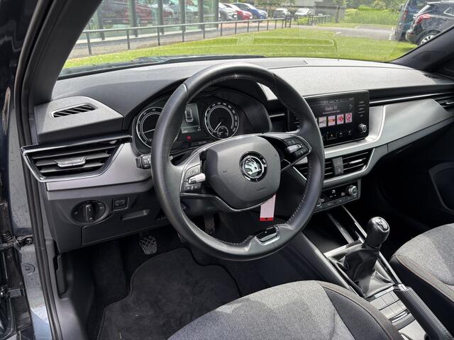Skoda Kamiq 1.0 TSI Clever 110pk Trekhaak I App connect I Pano