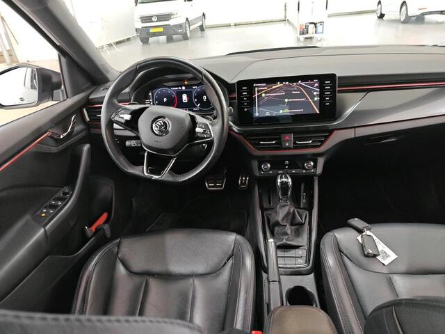 Skoda Kamiq 1.0 TSI Sport Business / Virtual Cokcpit / Leder / Sportstuur / Stoelverwarming / Navigatie / DSG