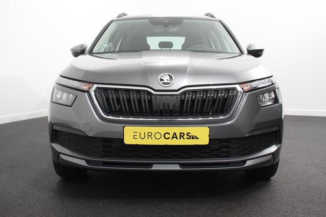 Skoda Kamiq 1.0 TSI DSG Ambition Adaptive Cruise Control Trekhaak DAB Stoelverwarming Apple Carplay/Android Auto Lichtmetalen Velgen