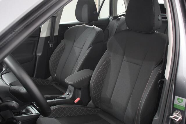 Skoda Kamiq 1.0 TSI DSG Ambition Adaptive Cruise Control Trekhaak DAB Stoelverwarming Apple Carplay/Android Auto Lichtmetalen Velgen