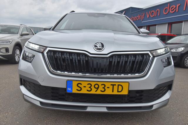 Skoda Kamiq 1.0 TSI Sport Business , CLIMATRONIC , NAVI VIA APP , A UITRIJ CAM , PDC A , LMV17 , LED KOPL ,