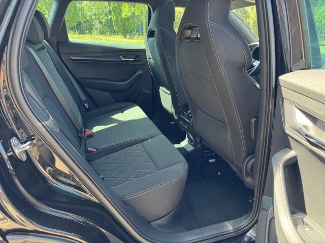 Skoda Karoq 1.5 TSI ACT DSG Sportline Business | Panoramadak | CANTON | 360-graden camera | Matrix-koplampen |