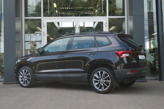 Skoda Karoq 1.5 TSI 150PK, Trekhaak, Apple Carplay/ Android Auto, Navi, LED, etc.