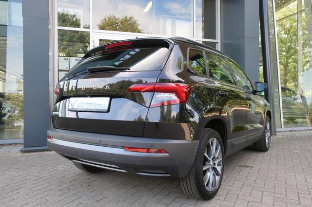 Skoda Karoq 1.5 TSI 150PK, Trekhaak, Apple Carplay/ Android Auto, Navi, LED, etc.