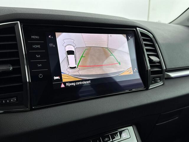 Skoda Karoq 1.0 TSI Style | panorama dak | Cruise control | Navi | Climate Control | Elect.verstelbare stoelen met geheugen | Camera