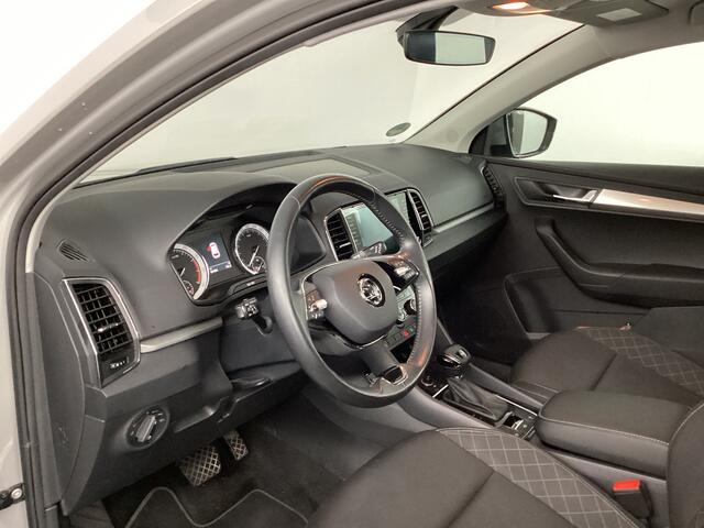 Skoda Karoq 1.5 TSI ACT Business Edition | Trekhaak | Lichtmetaal | Carplay | Cruise |*