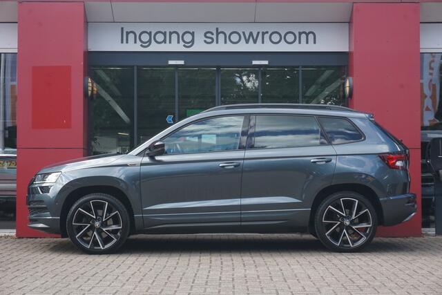 Skoda Karoq 1.5 TSI ACT Sportline Business | Origineel NL | Automaat | Winter Pakket | Virtual Cockpit | ACC | Trekhaak | Camera |