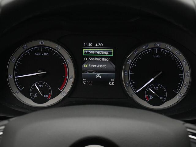Skoda Karoq 1.0 TSI 115 pk Business Edition | Trekhaak | Achteruitrijcamera | Cruise Control | Carplay | DAB | 17 inch