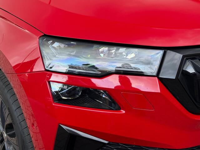 Skoda Karoq 1.5 TSI Sportline Automaat Panodak ACC Trekhaak