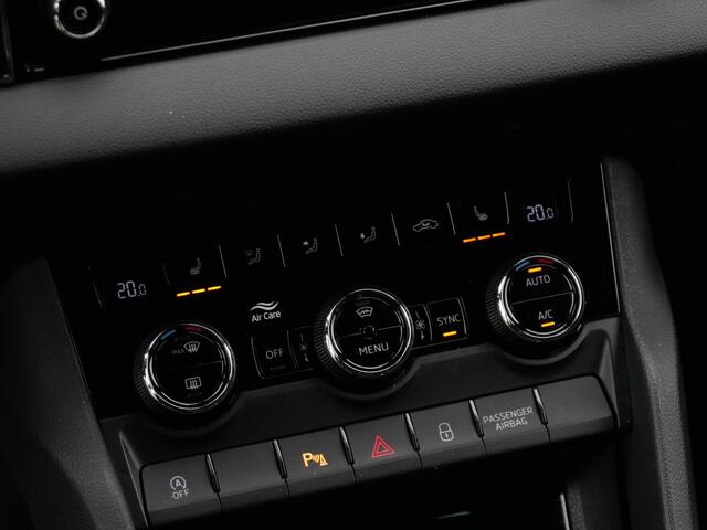 Skoda Karoq 1.5TSi SPORTLINE/ SIDE ASSIST/ ELEKT. KLEP/ CANTON AUDIO/ KEYLESS/ STEEL GRAY