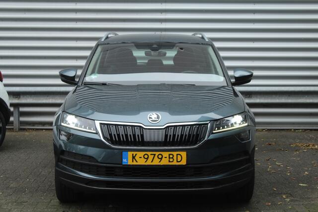 Skoda Karoq 1.5 TSI ACT 150pk Business Edition Plus NL-Auto NAP Clima Cruise Navi Camera Canton El. Klep 17"LMV