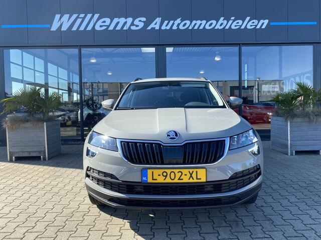 Skoda Karoq 1.0 TSI Business Edition Wegklapbare Trekhaak, App Connect & Cruise Control