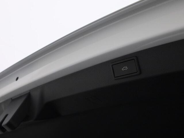 Skoda Karoq 1.5TSI/150PK DSG Business Edition · Panoramadak · Parkeersensoren + Camera · App-Connect · Garantie t/m 25-03-2028 of 60.000km