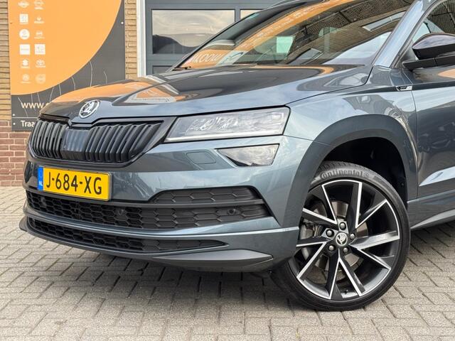 Skoda Karoq 1.5 TSI 150PK DSG AUTOMAAT SPORTLINE NAVI/CARPLAY/LED/TREKHAAK/NL-AUTO
