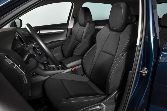 Skoda Karoq 1.5 TSI ACT 150 PK Business Edition - Automaat | Dig. Cockpit | Cruise | Stoel-+Stuurverw. | PDC | Camera | App. Connect | ECC | DAB | LM 17" | 1710