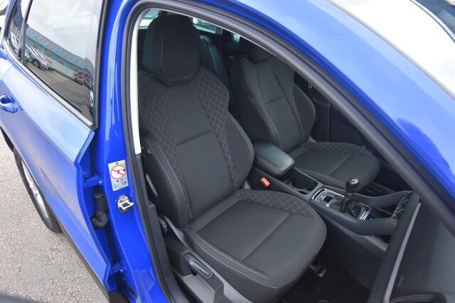 Skoda Karoq 1.5 TSI ACT Ambition , AIRCO , NAVI , CR CONTR , PDC A , BL TOOTH ,