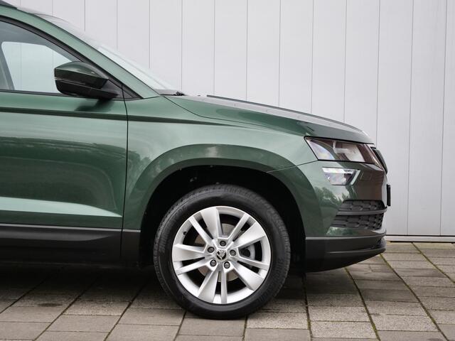 Skoda Karoq 1.5 TSI ACT Edition 150 Pk Automaat DAB / Apple Carplay / Stoelverwarming / PDC