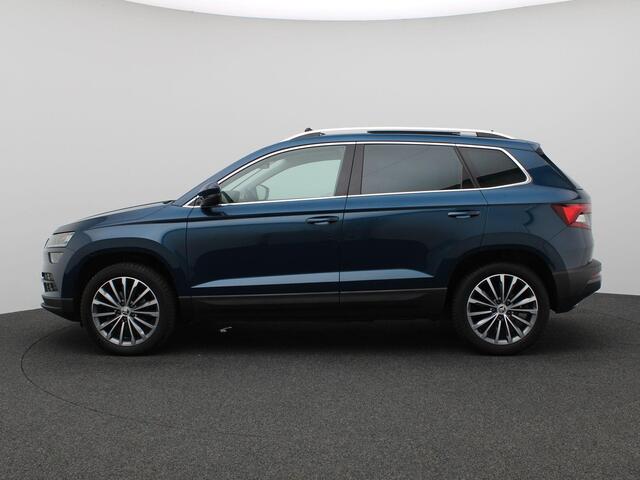 Skoda Karoq 1.5 TSI ACT Business Edition 150PK DSG Pano-Schuifdak, Canton Audio, Keyless, Memorystoel, Adaptieve Cruise Control, Achteruitrijcamera, Side Assist, Navi, Stoelverwarming, Voorruitverwarming, 18" LM Velgen