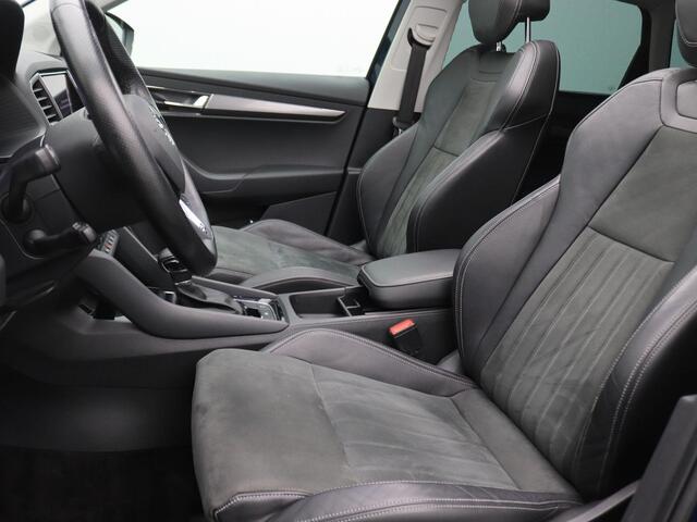 Skoda Karoq 1.5 TSI ACT Business Edition 150PK DSG Pano-Schuifdak, Canton Audio, Keyless, Memorystoel, Adaptieve Cruise Control, Achteruitrijcamera, Side Assist, Navi, Stoelverwarming, Voorruitverwarming, 18" LM Velgen