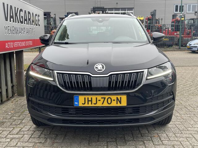 Skoda Karoq 1.5 TSI ACT Style Business 18"/Trekhaak/Stuur + stoelverwarming/Elektrische klep/Camera/PDC v+a/Apple Carplay & Android Auto