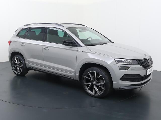 Skoda Karoq 1.5 TSI ACT Sportline Business | 150 PK | Automaat | Panoramadak | Trekhaak wegklapbaar |