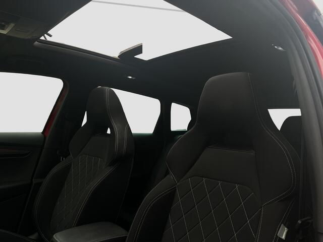 Skoda Karoq 1.5 TSI ACT Sportline Business | Adaptive | Trekhaak | Canton | Pano | Dodehoek det.