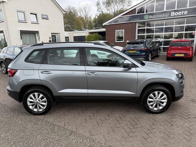 Skoda Karoq 1.5 TSI ACT Business Edition Trekhaak, Carplay/Android